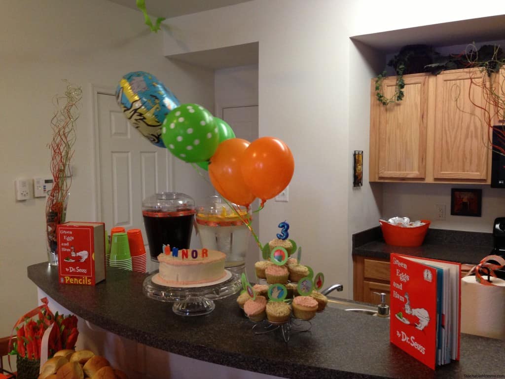 Green Eggs and Ham Birthday Party Decorations