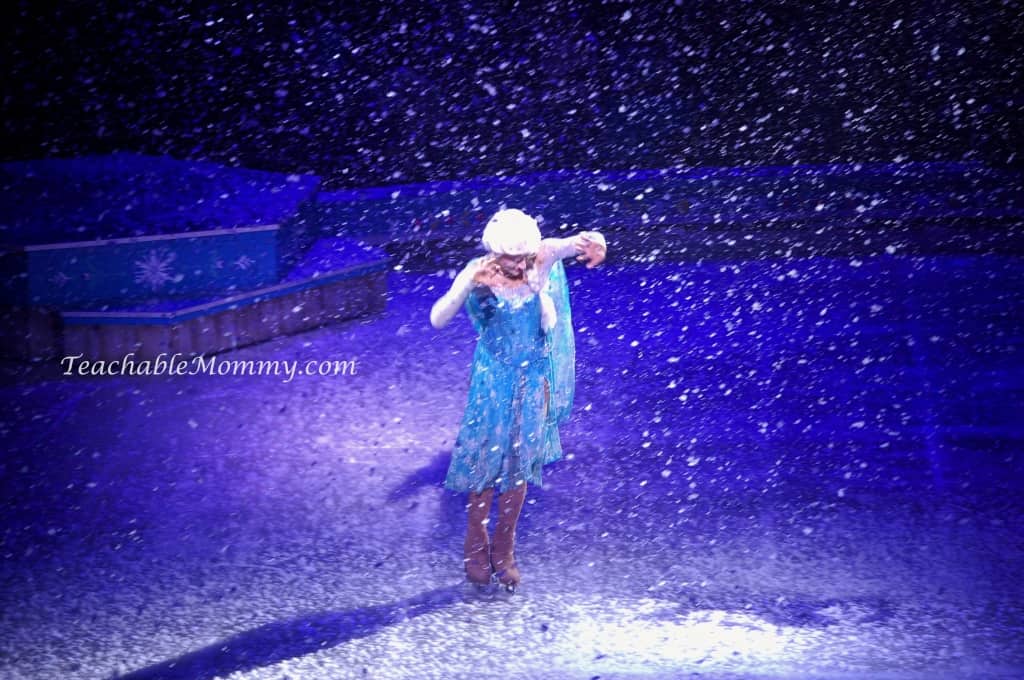 Disney On Ice presents FROZEN! , Elsa