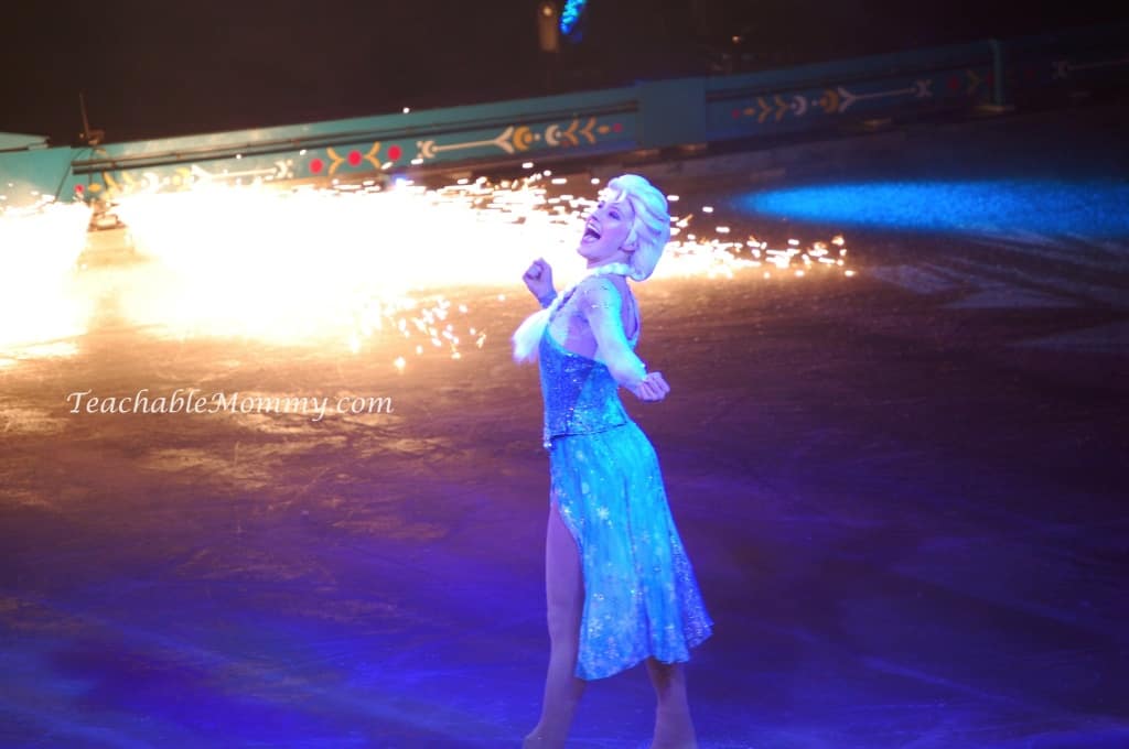 Disney On Ice presents FROZEN! , Elsa Let it Go
