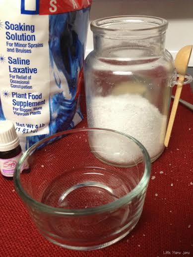 Coconut Lavender Bath Salts, DIY Gift ideas