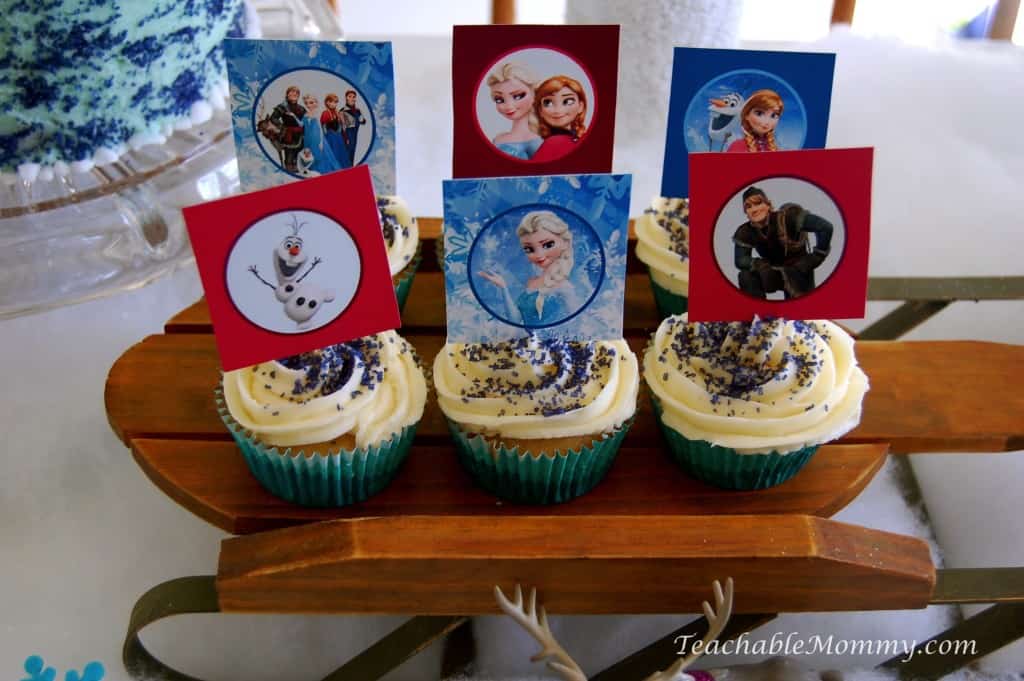 Frozen Birthday Party ideas, Frozen Birthday Crafts, Frozen Games, Frozen Free Printables, Frozen Party Decorations, Frozen Party, Frozen Party food, Frozen Birthday Cake, Frozen Cupcakes