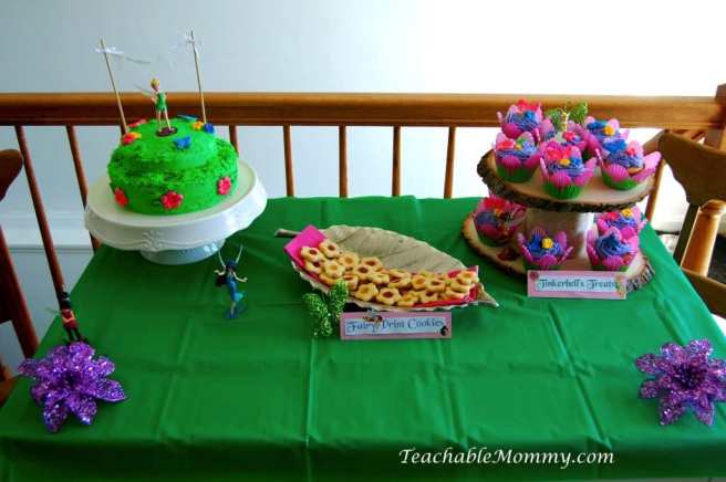 Tinkerbell Birthday Party, Tinkerbell Party, Tinkerbell party food, Tinkerbell Decorations, Pixie Hollow party, Tinkerbell desserts