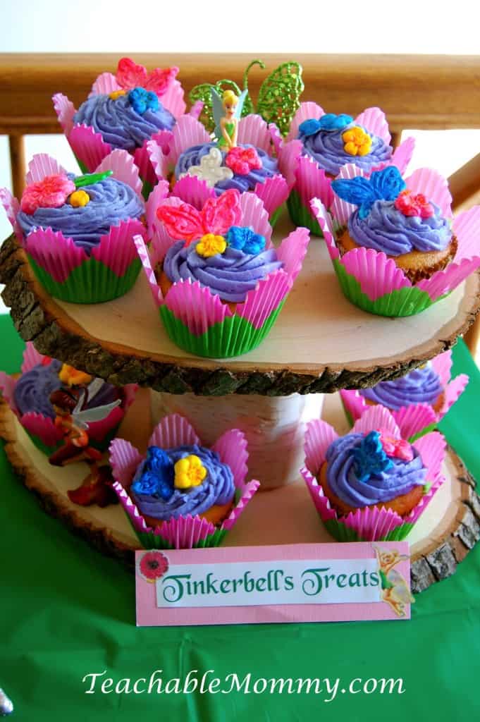 Tinkerbell Birthday Party, Tinkerbell Party, Tinkerbell party food, Tinkerbell Decorations, Pixie Hollow party, Tinkerbell Cupcakes, Fairy Cupcakes