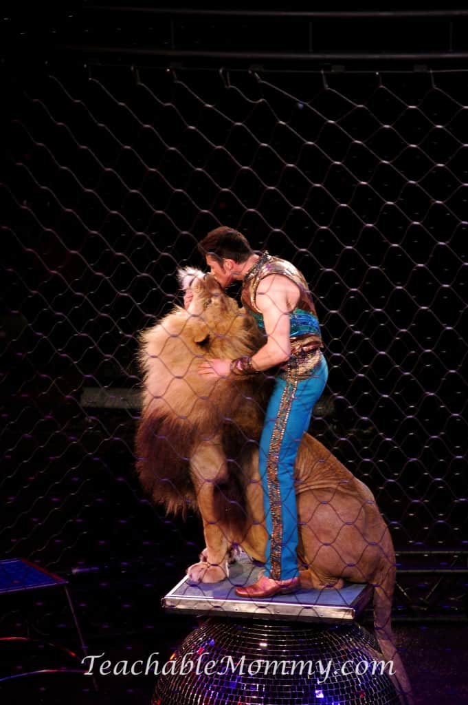 Ringling Bros. and Barnum & Bailey presents LEGENDS!  Alexander Lacey big cats