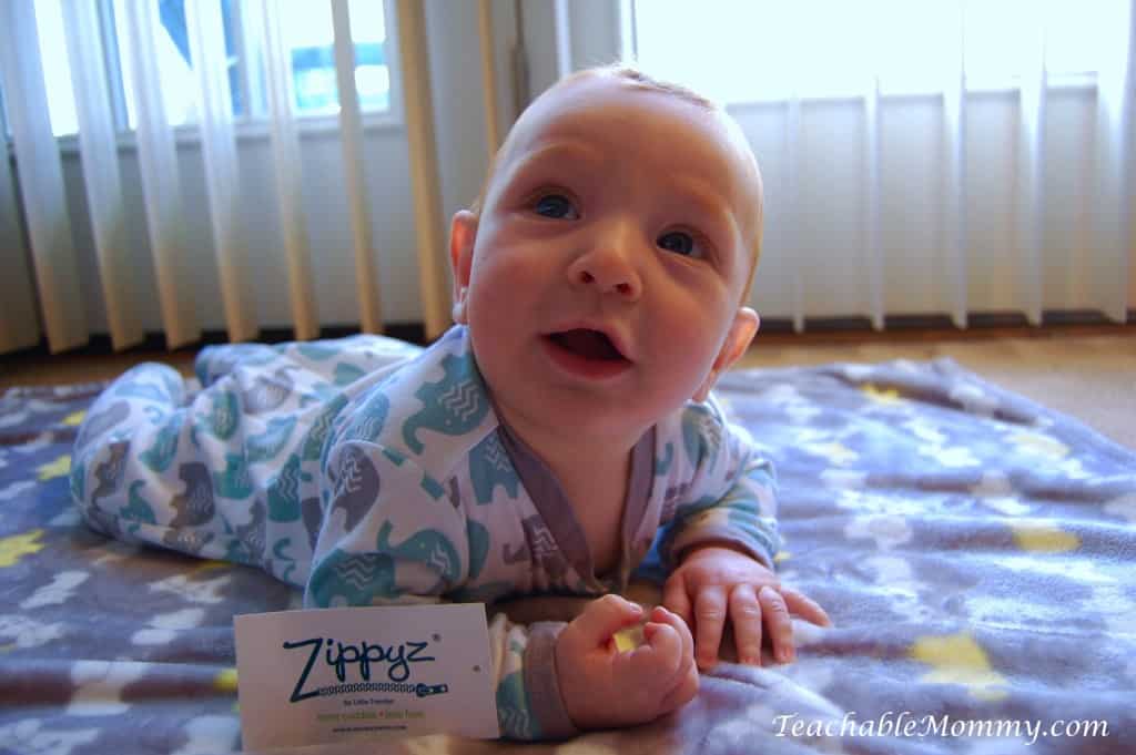 Zippyz Sleeper Review, baby products, baby must haves 