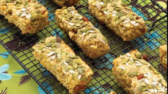 Oat and Yogurt Breakfast Bars