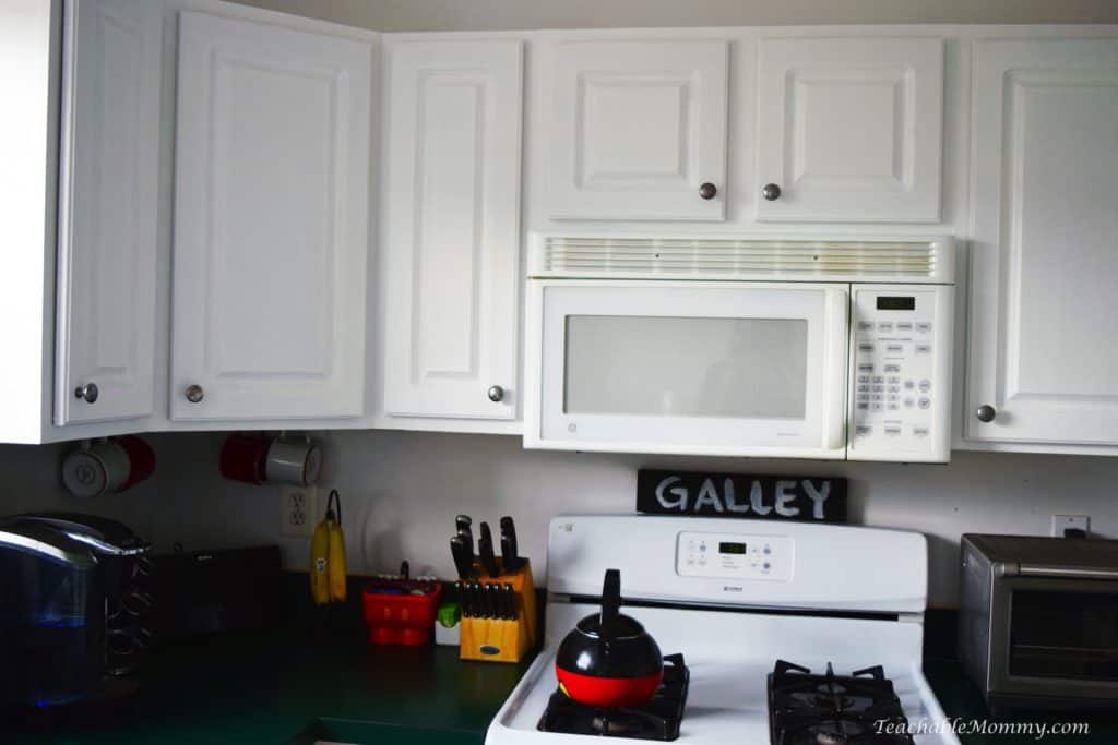 DIY Kitchen Cabinet Remodel