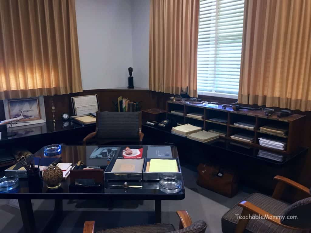 Touring Walt Disney's Office