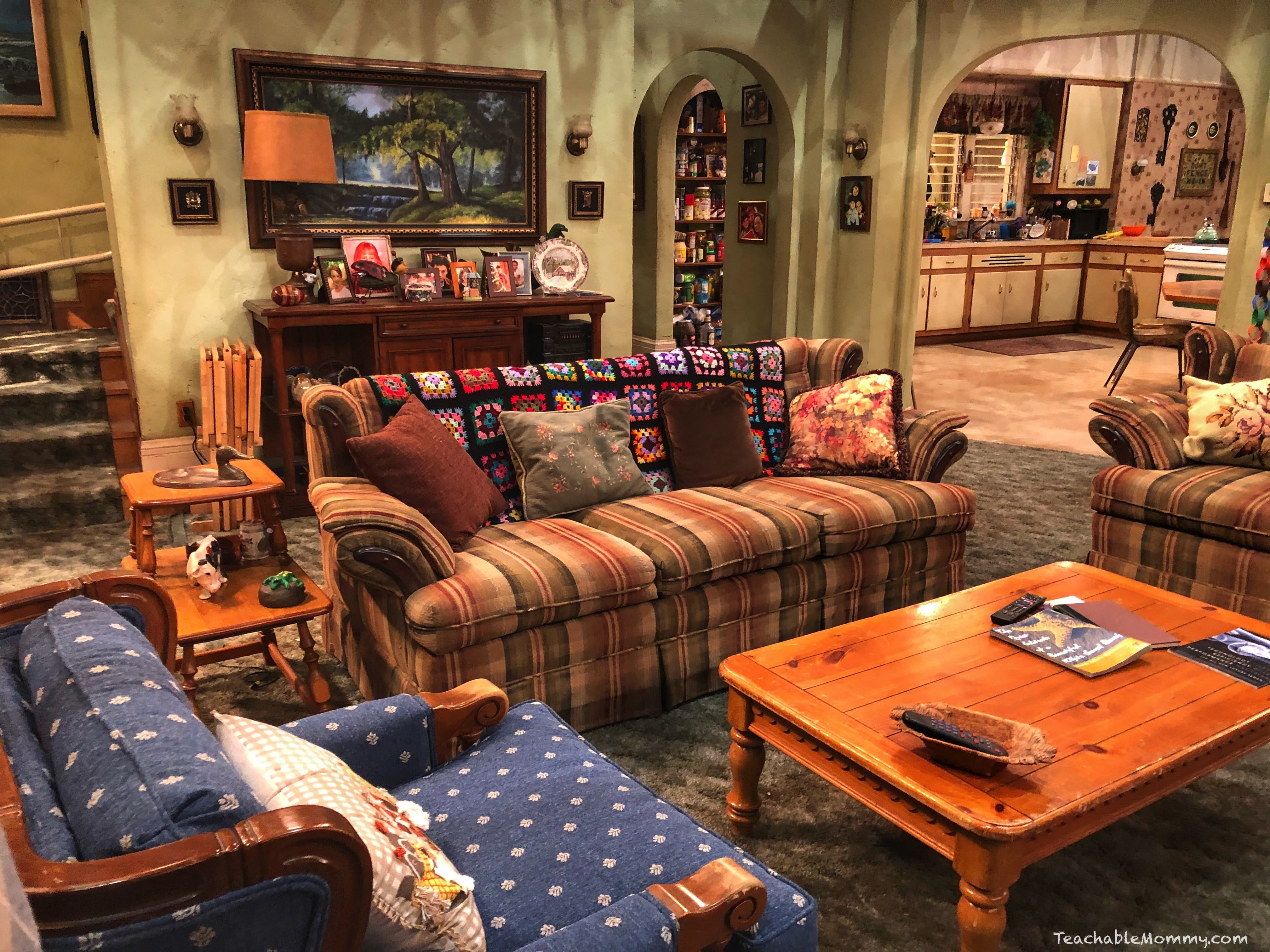 roseanne show living room set