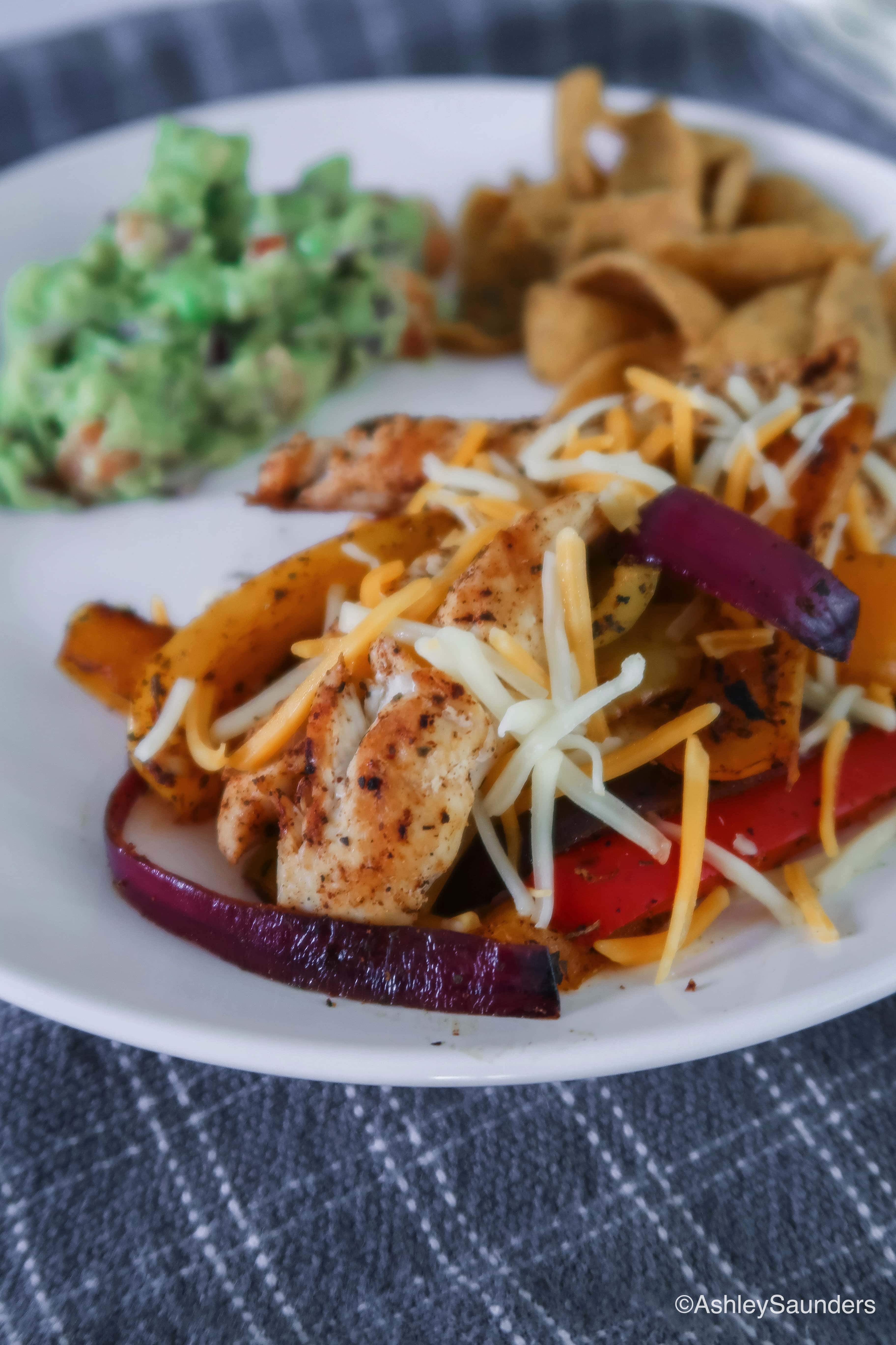 Easy Chicken Fajitas and Guacamole