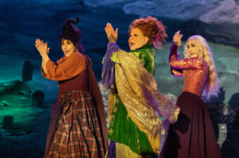 hocus pocus 2 review