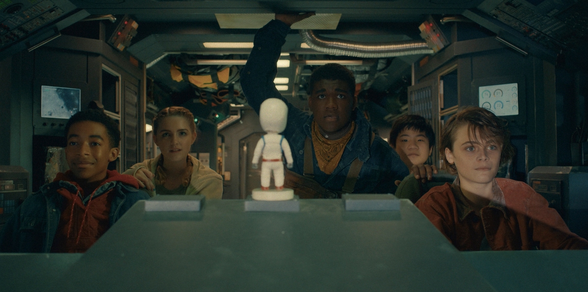 Crater Movie Review
