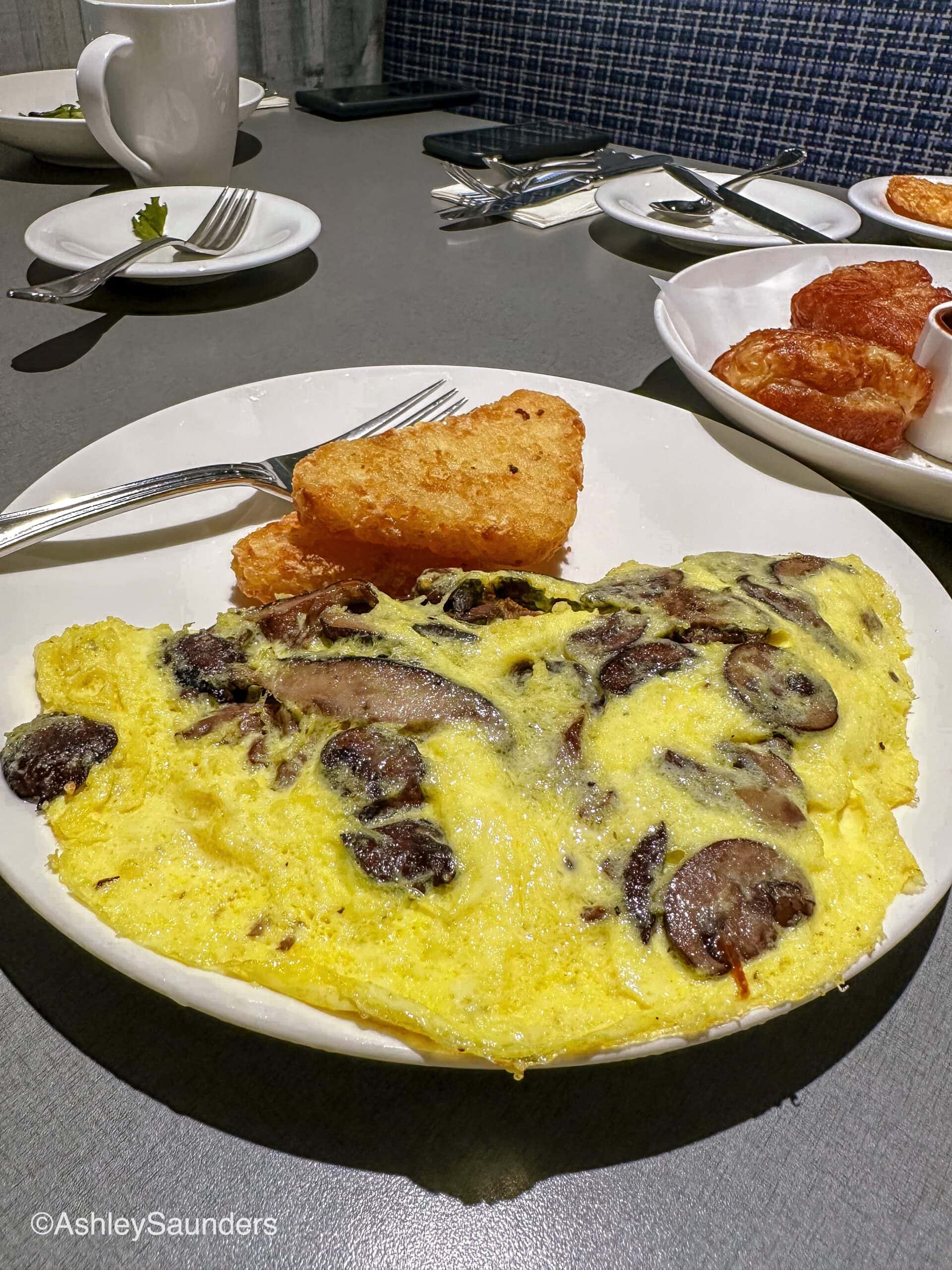 Hershey Stacks Breakfast Review