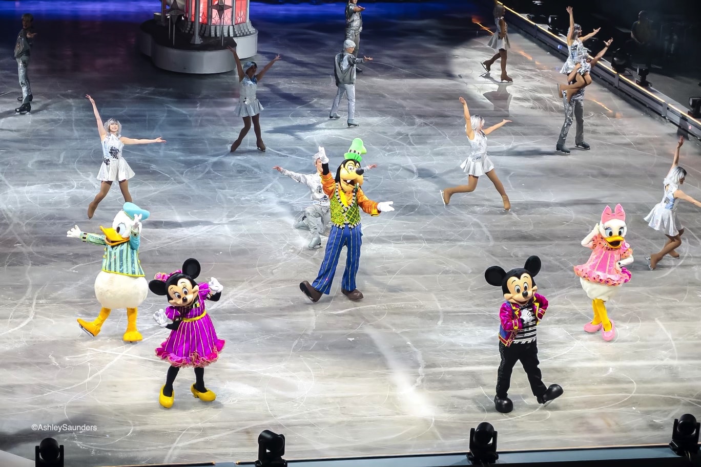 Disney On Ice Magic In The Air Disney 100 Review