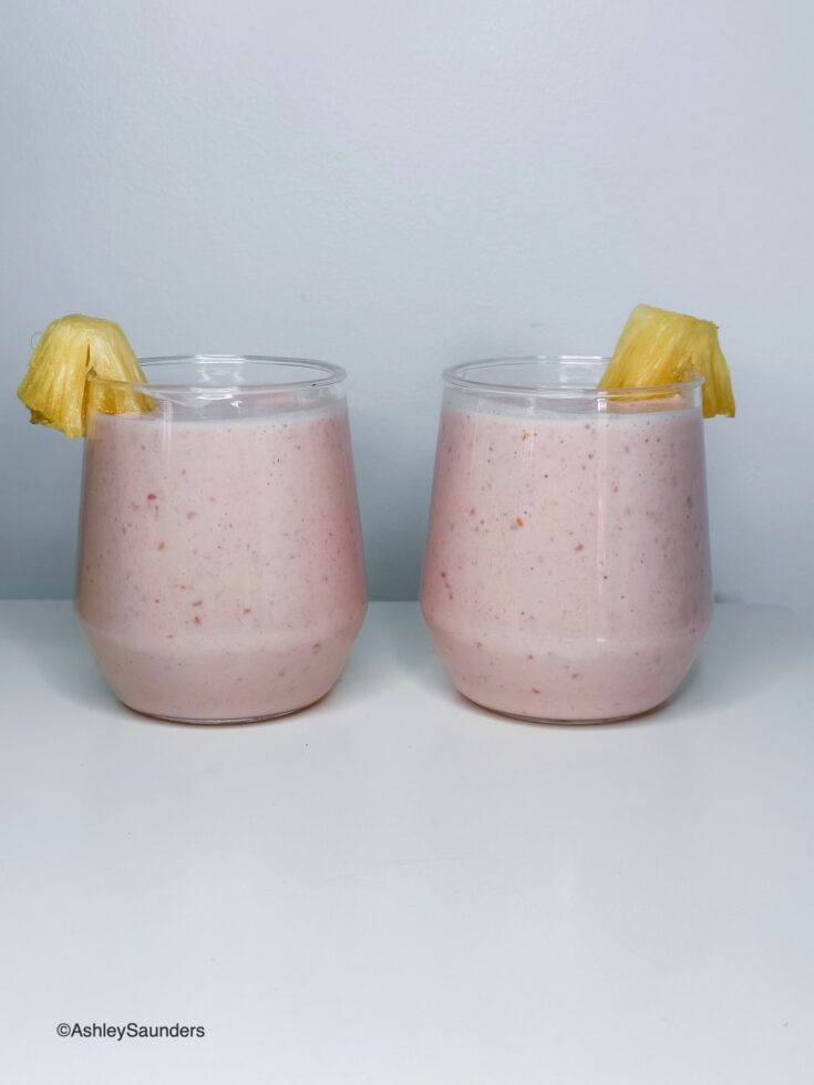 pineapple-raspberry-banana-smoothie